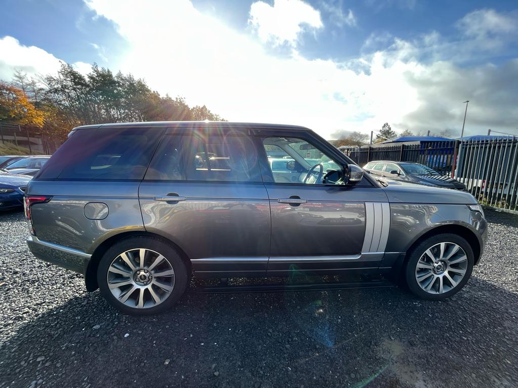 Land Rover Range Rover Tdv Vogue Se Dr Auto The Car People