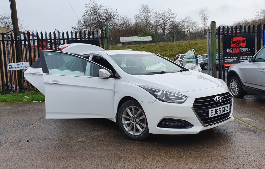 HYUNDAI I40 1.7 CRDi [115] Blue Drive SE Nav 4dr