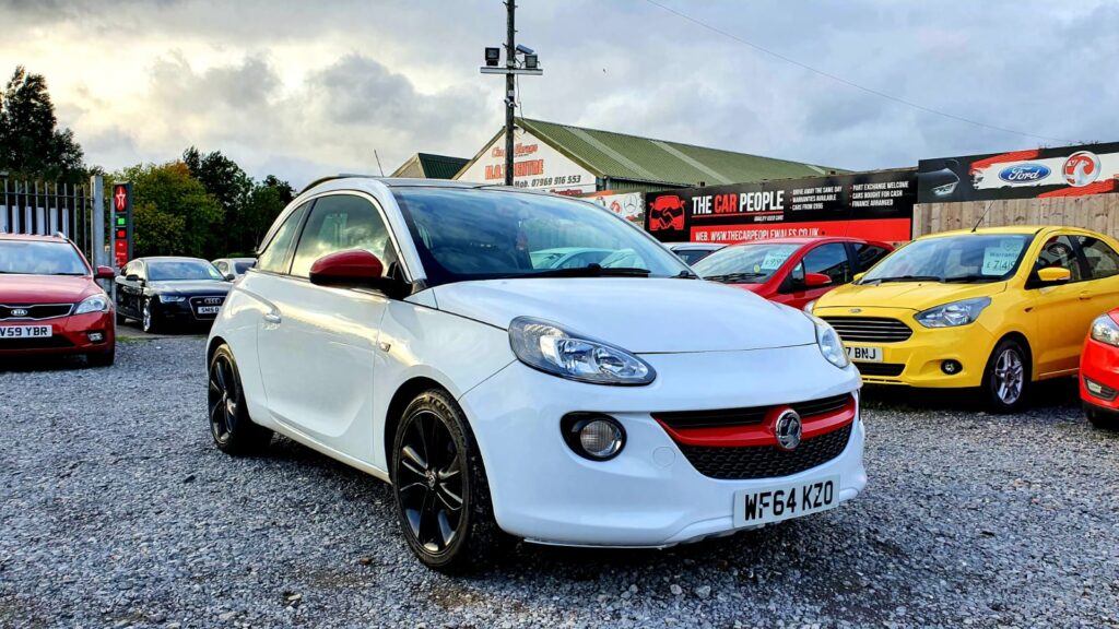 VAUXHALL ADAM 1.4i Glam 3dr