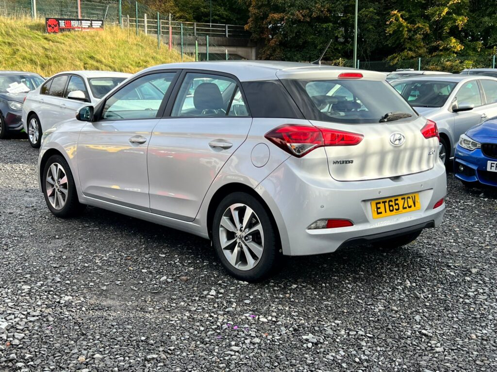 HYUNDAI I20 1.2 Blue Drive SE 5dr HATCHBACK - The Car People