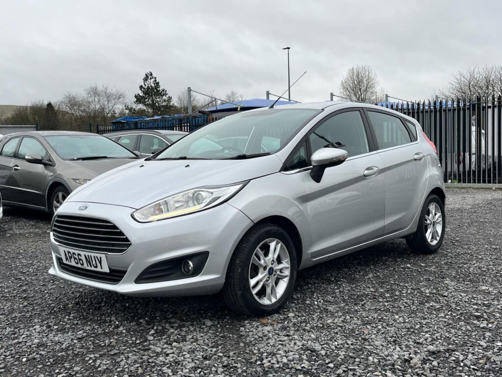 FORD FIESTA 1.25 82 Zetec 5dr