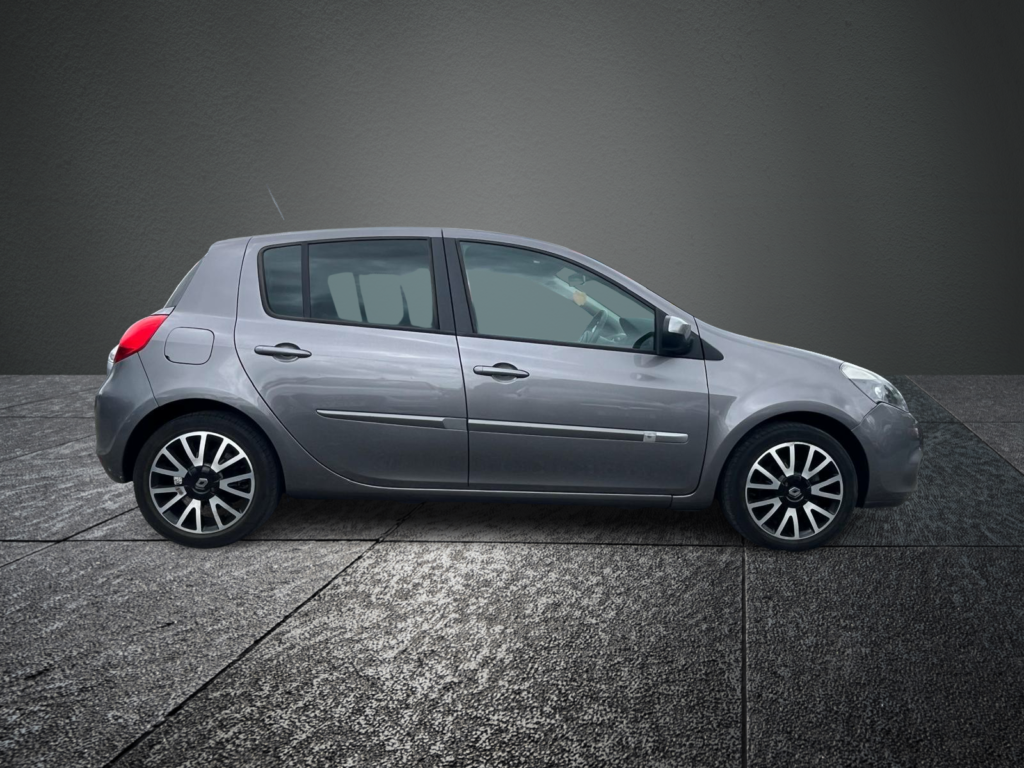 RENAULT CLIO 1.2 TCE GT Line TomTom 5dr