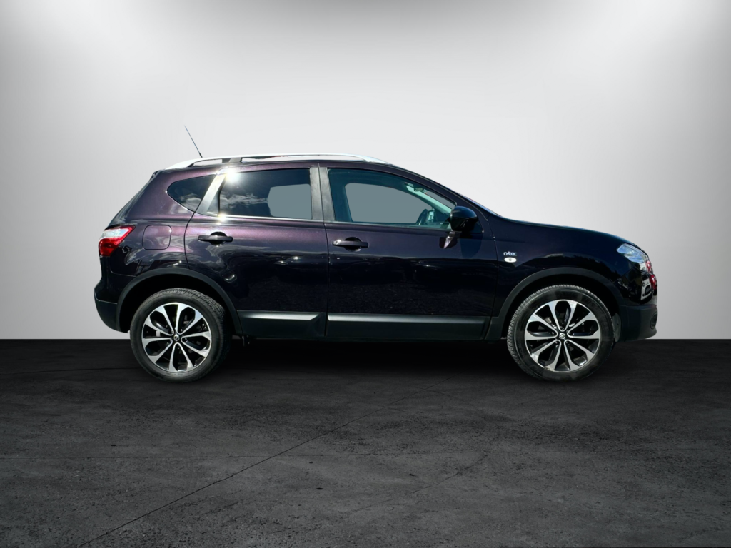 NISSAN QASHQAI 2.0 dCi N-Tec 5dr Auto 4WD