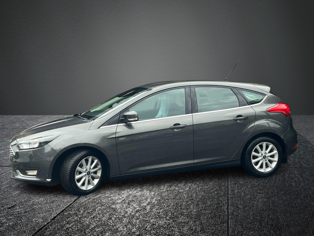 FORD FOCUS 1.0 EcoBoost 125 Titanium 5dr