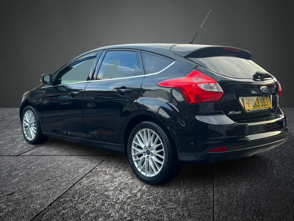 FORD FOCUS 1.6 Zetec 5dr