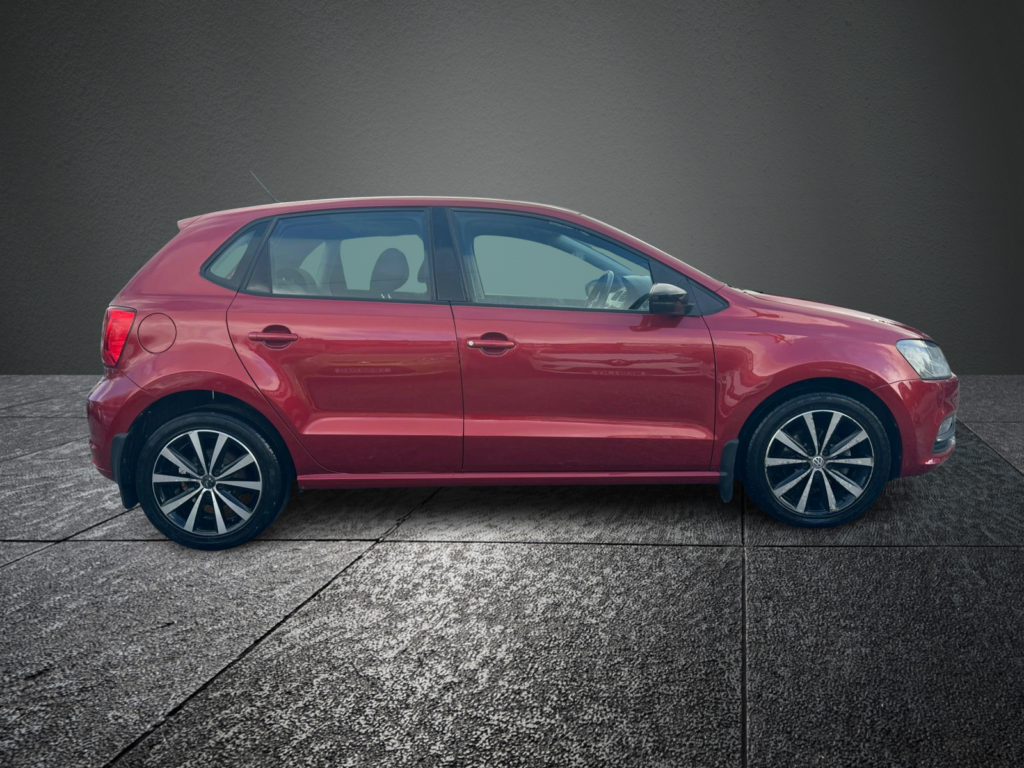 VOLKSWAGEN POLO 1.0 SE 5dr