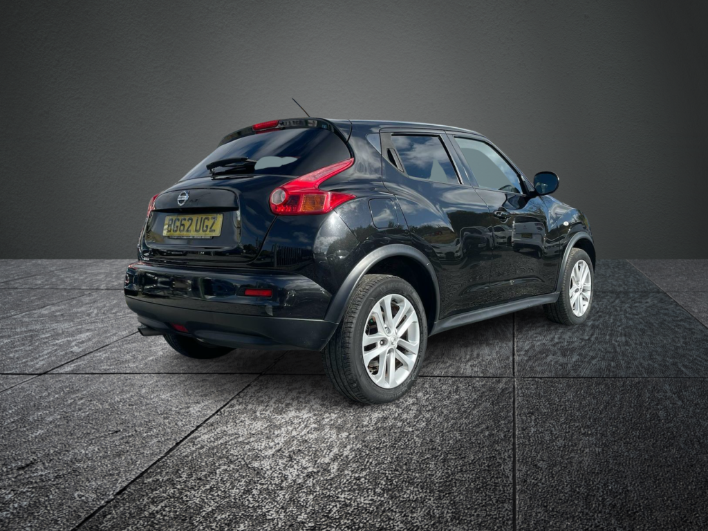 NISSAN JUKE 1.6 Acenta 5dr [Premium Pack]