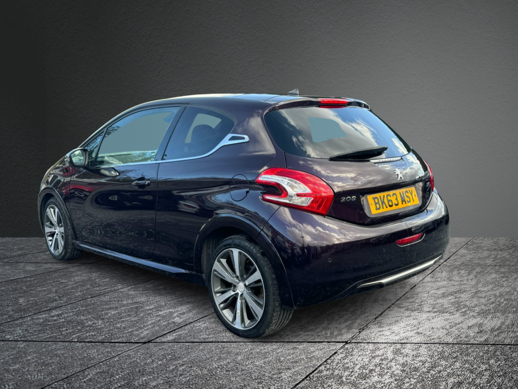 Peugeot 208 1.6 2013