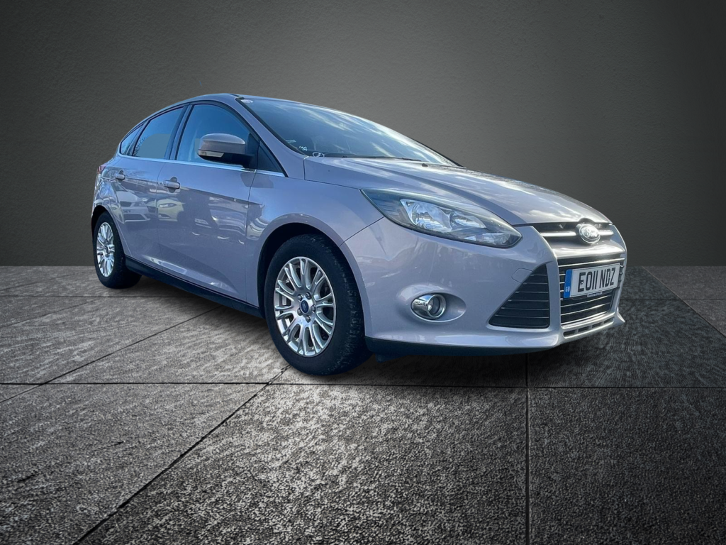 FORD FOCUS 1.6 125 Titanium 5dr