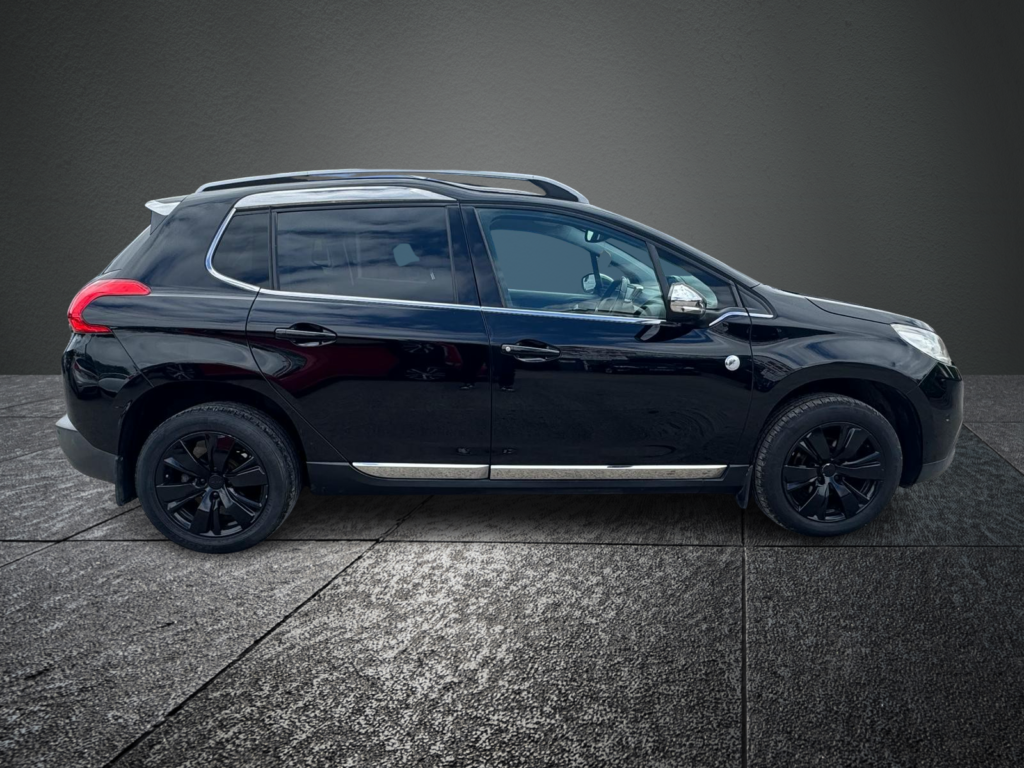 Peugeot 2008 1.2 2014
