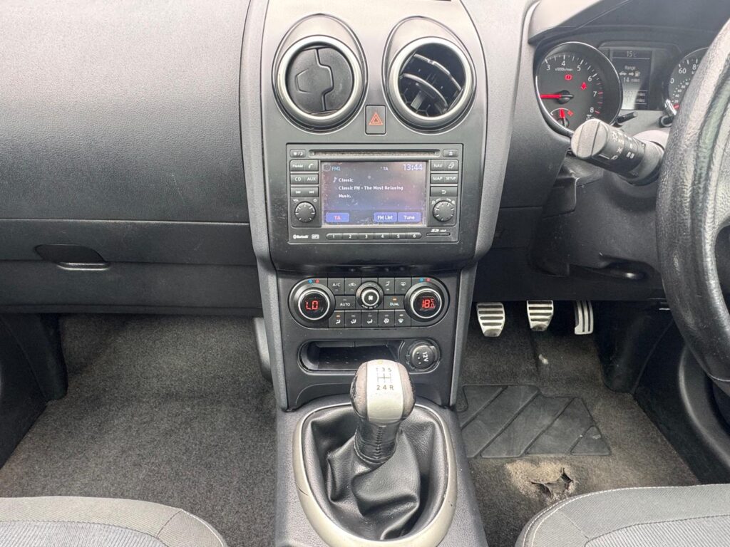 Nissan Qashqai 1.6 2012