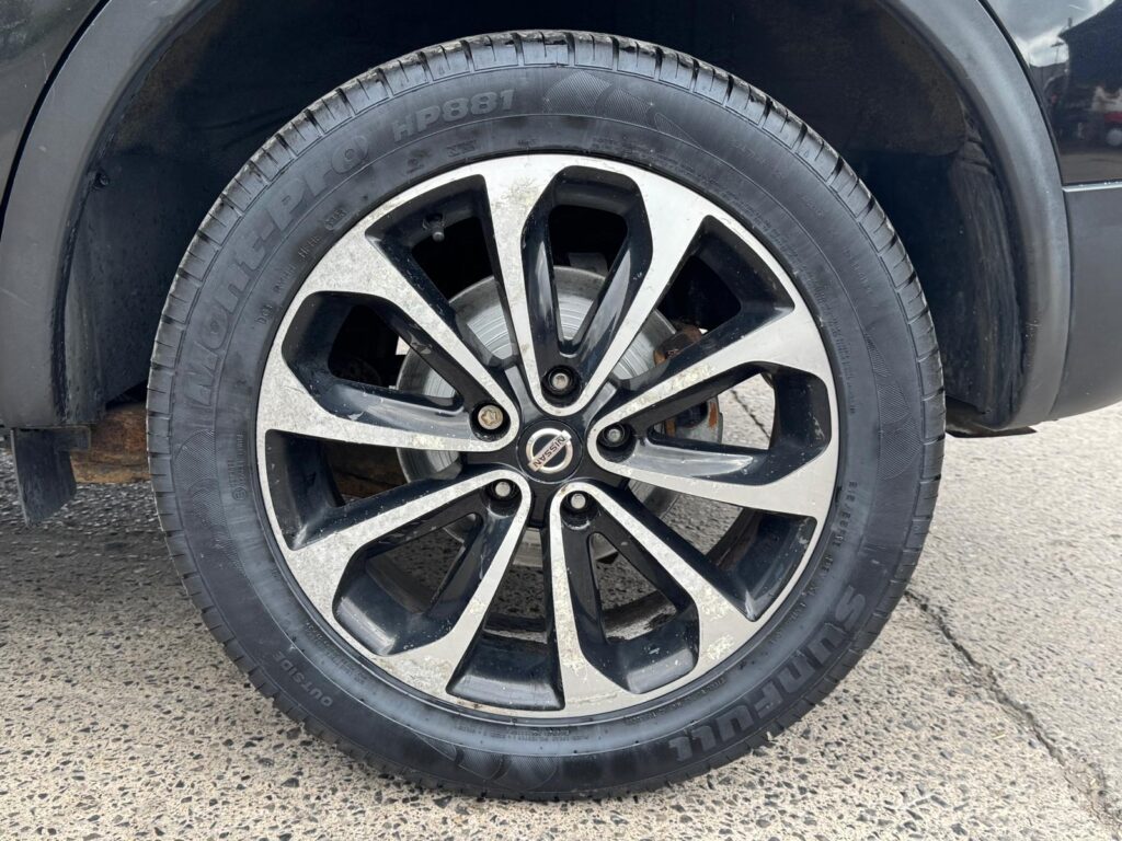 Nissan Qashqai 1.6 2012