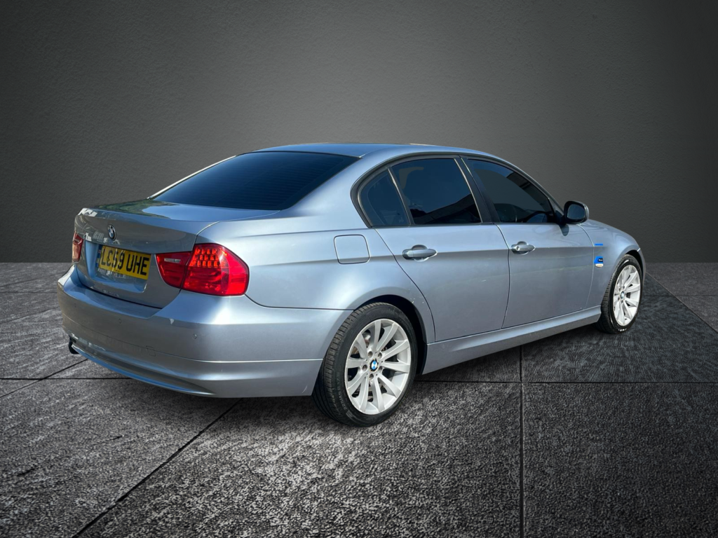 BMW 3 Series 2.0 2009