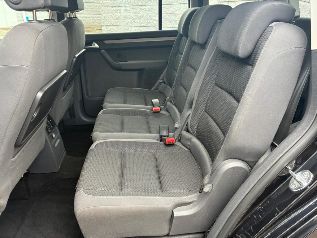 Volkswagen Touran 1.6 2014