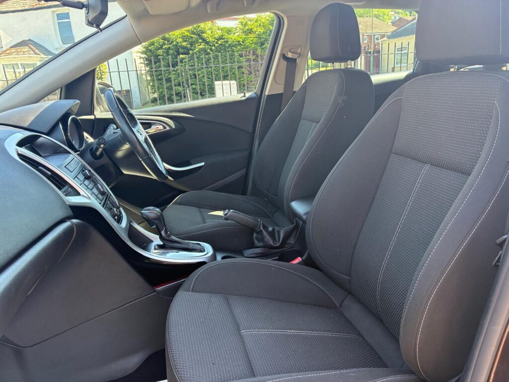 Vauxhall Astra 2.0 2013