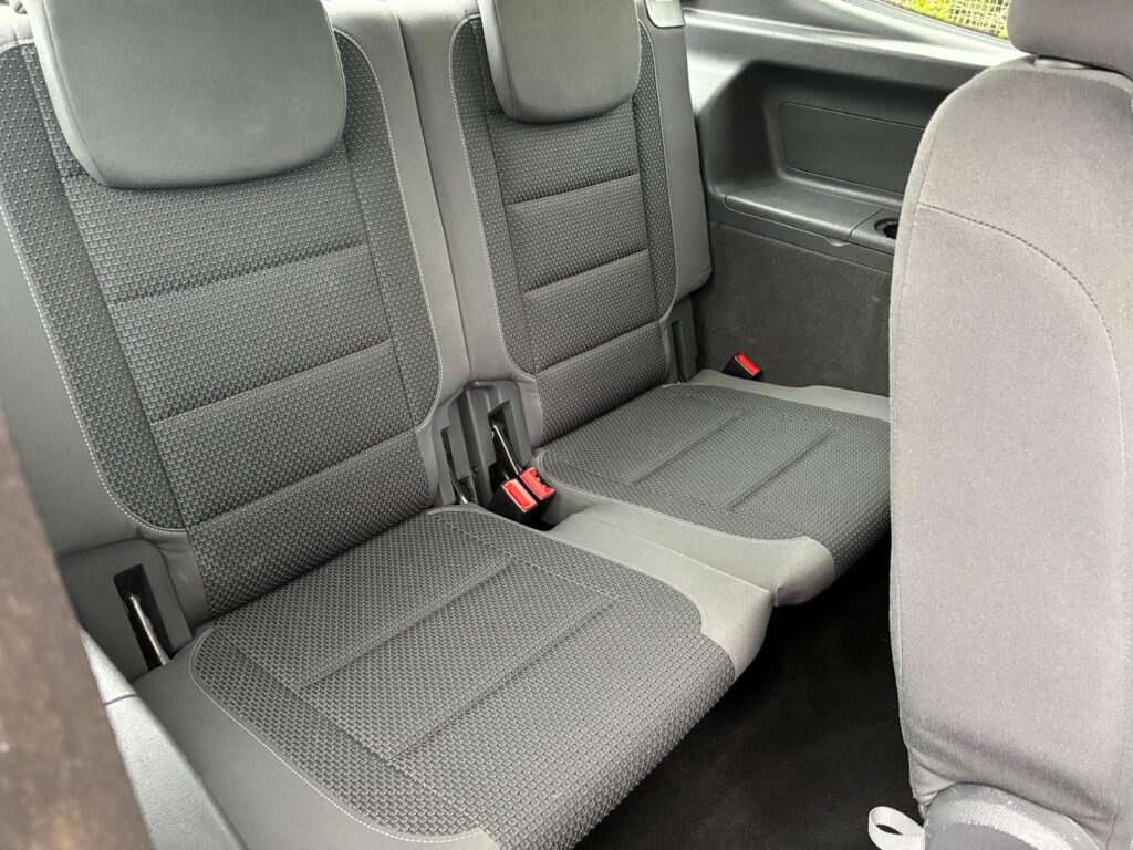 Volkswagen Touran 1.6 2014