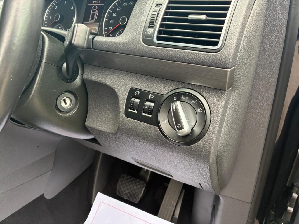 Volkswagen Touran 1.6 2014