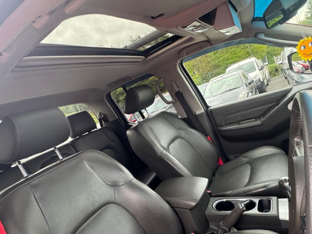 Nissan Navara 3.0 2014