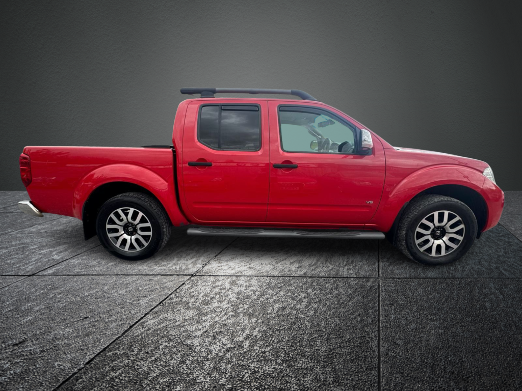 Nissan NAVARA 3.0 2014