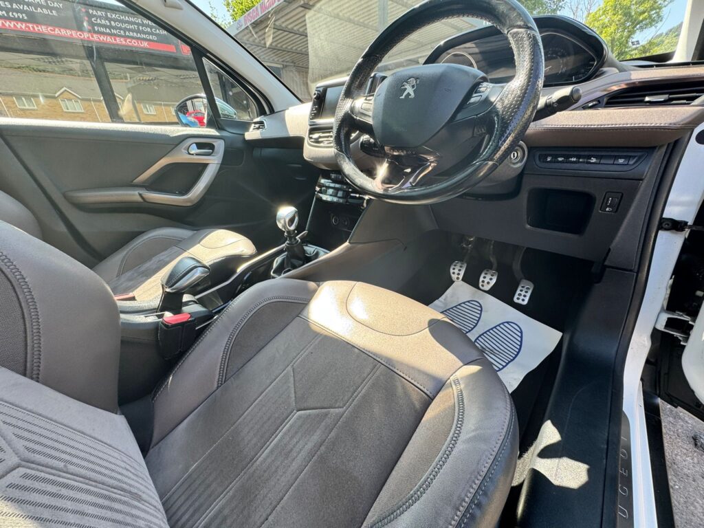 Peugeot 2008 1.6 2015