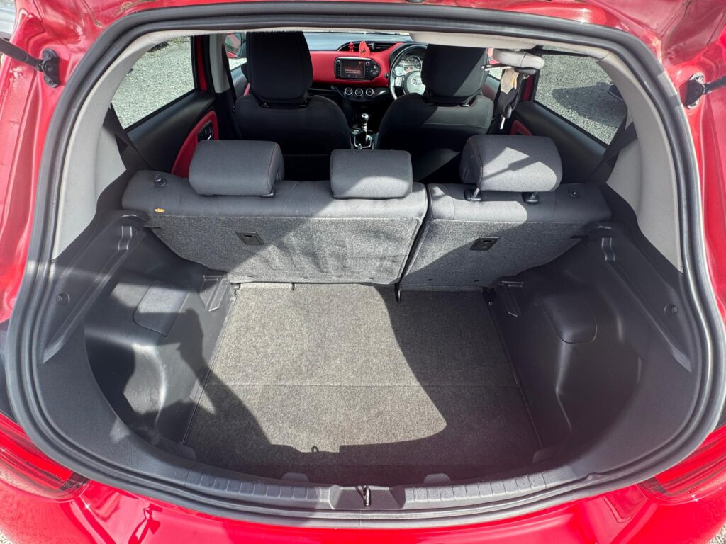 Toyota Yaris 1.33 2015