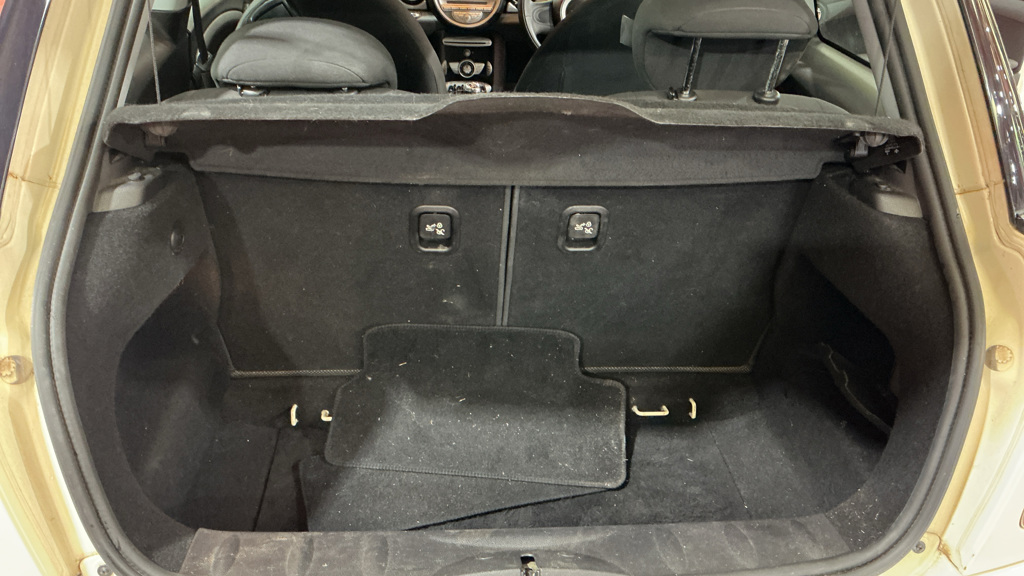Mini Hatchback 1.6 2010
