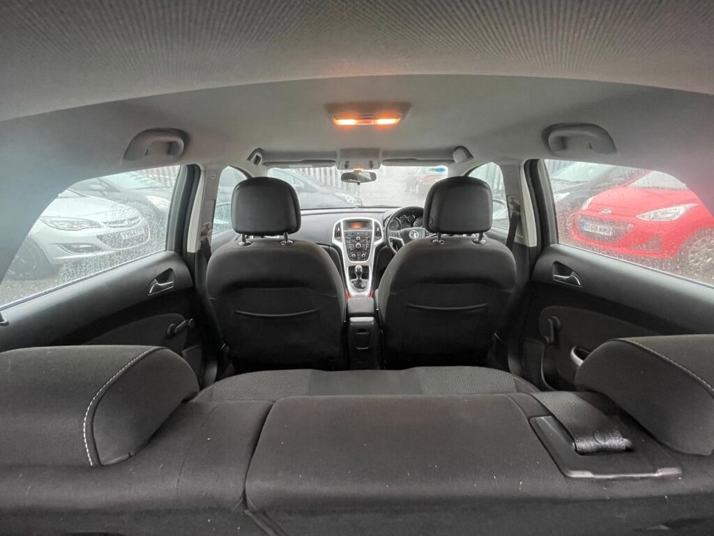 Vauxhall Astra 1.6 2012