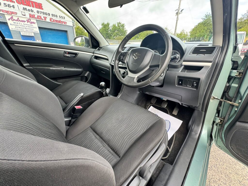 Suzuki Swift 1.2 2012