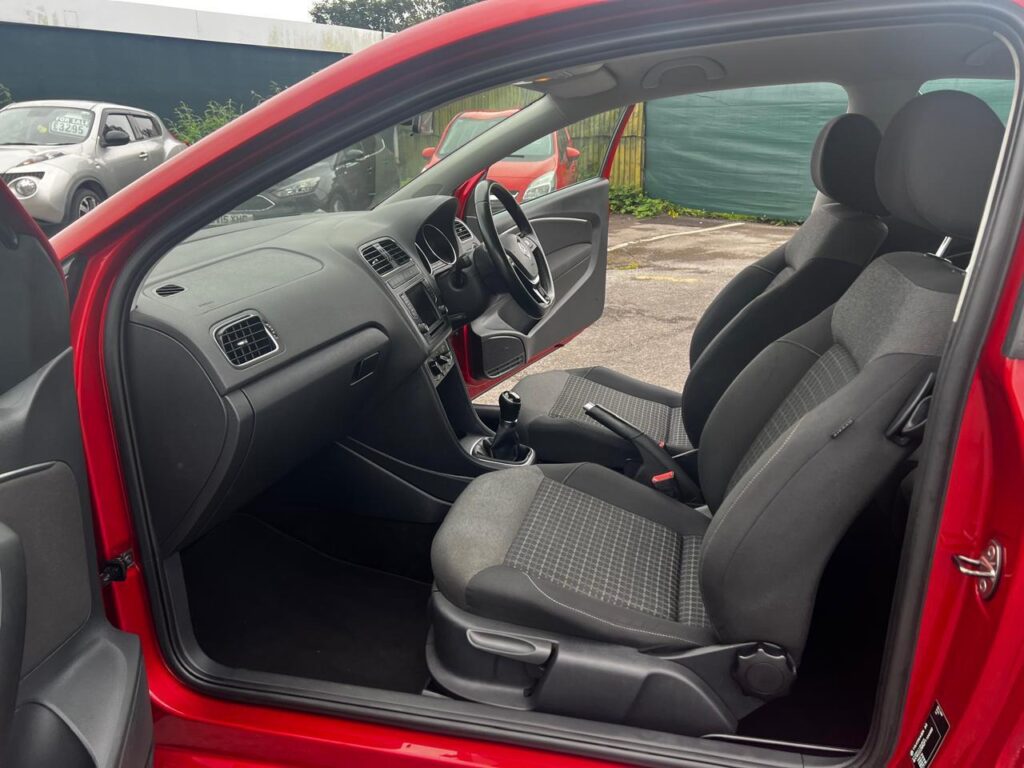 Volkswagen Polo 1.0 2014