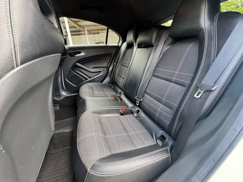 Mercedes-Benz A-Class 1.5 2014