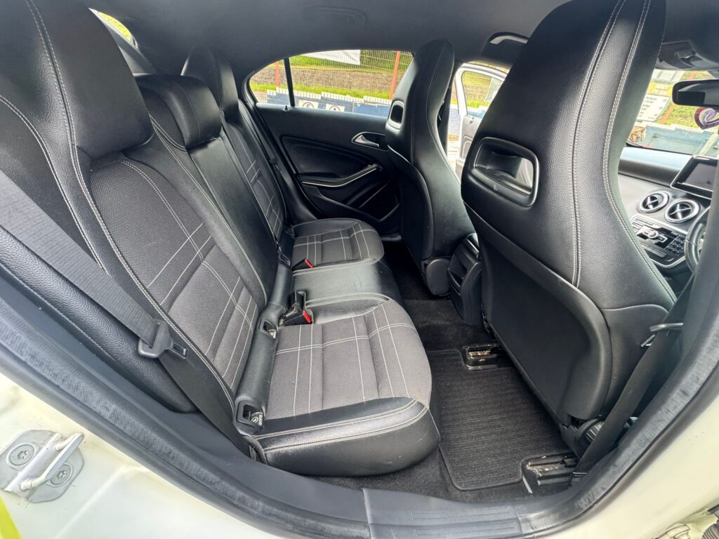 Mercedes-Benz A-Class 1.5 2014