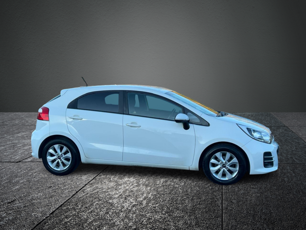 Kia Rio 1.1 2016