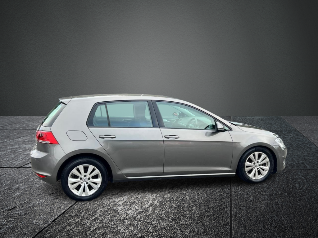 Volkswagen Golf 1.6 2014