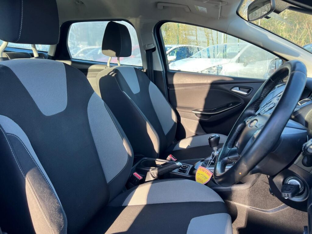 Ford Focus 1.6 2014