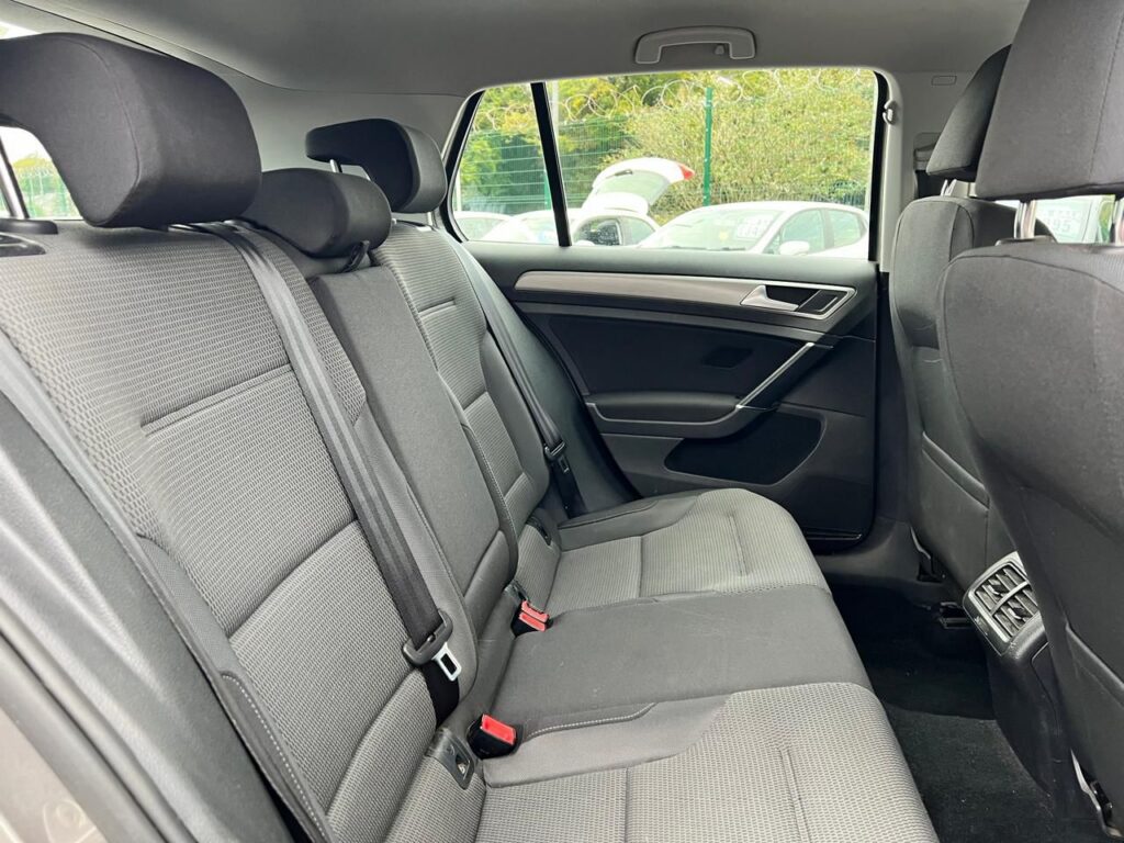 Volkswagen Golf 1.6 2014