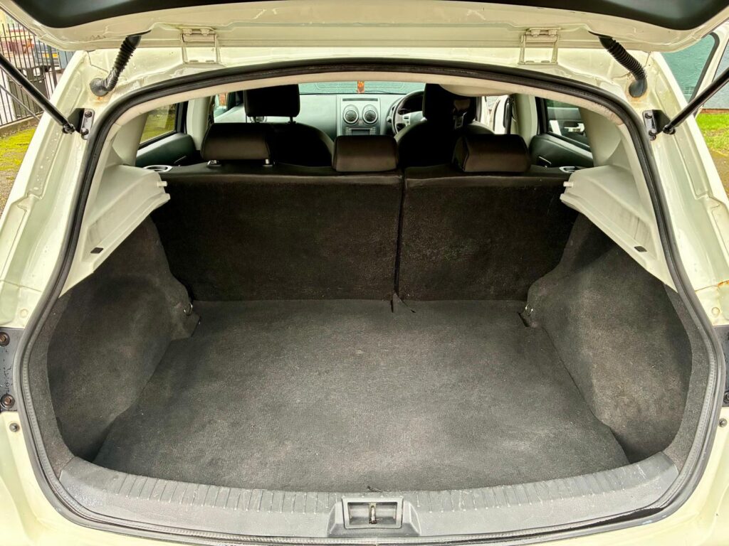 Nissan Qashqai 1.5 2012