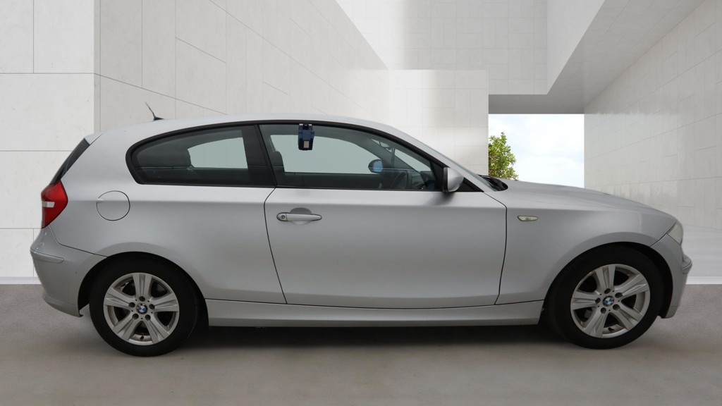 BMW 1 Series 2.0 2008