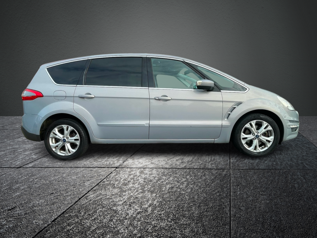 Ford S-MAX 2.0 2011