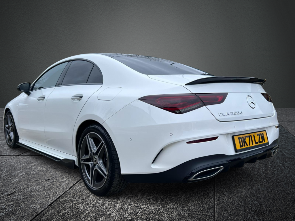 Mercedes-Benz CLA 2.0 2021
