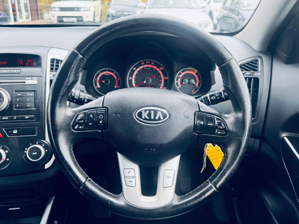 Kia Ceed 1.6 2011