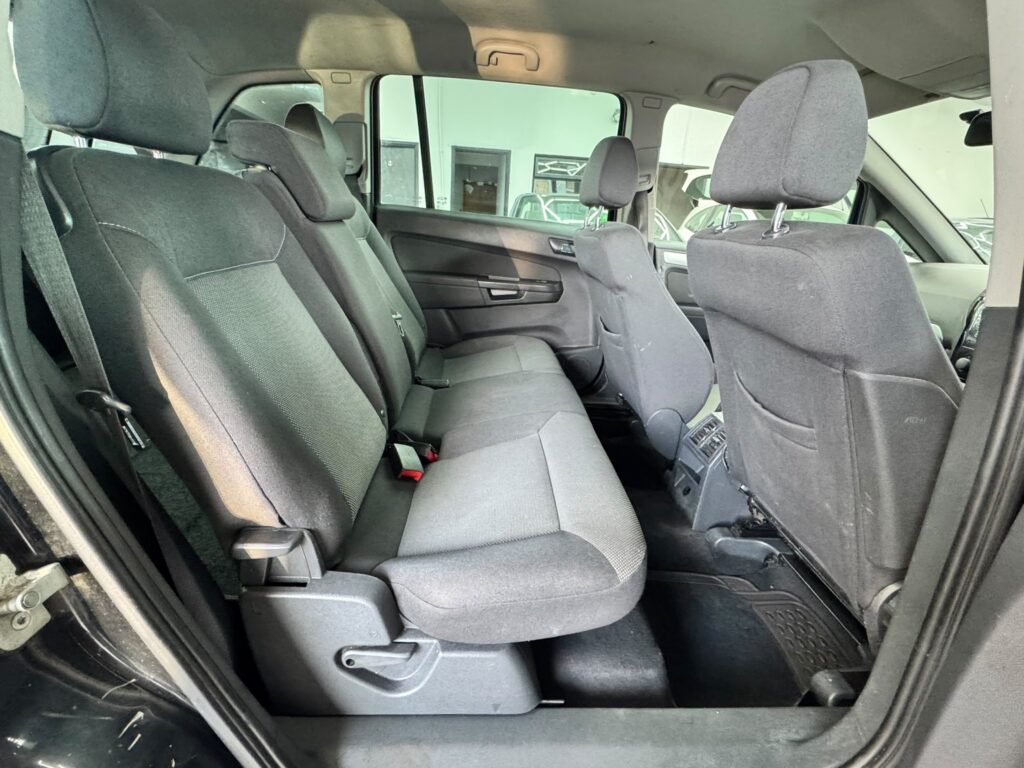 Vauxhall Zafira 1.7 2012
