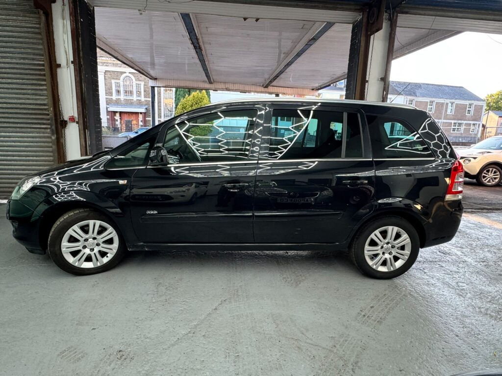 Vauxhall Zafira 1.7 2012