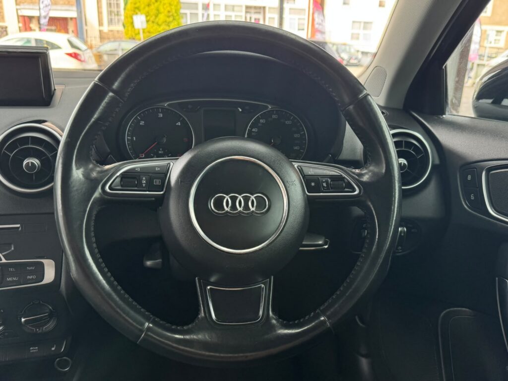 Audi A1 1.6 2015