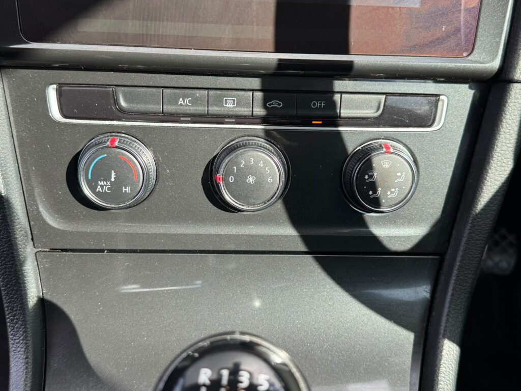 Volkswagen Golf 1.6 2017