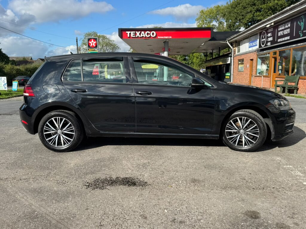 Volkswagen Golf 1.6 2017
