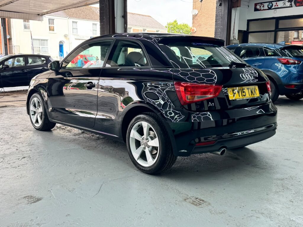 Audi A1 1.6 2015