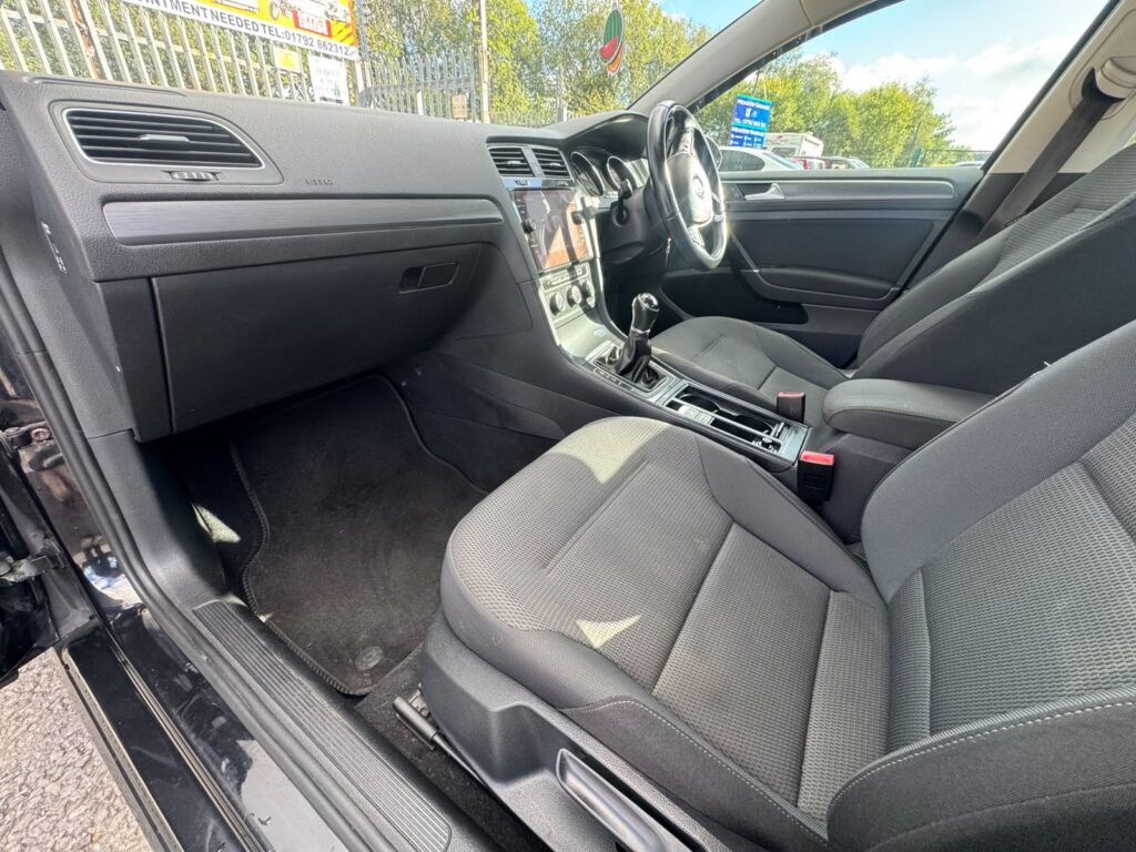 Volkswagen Golf 1.6 2017