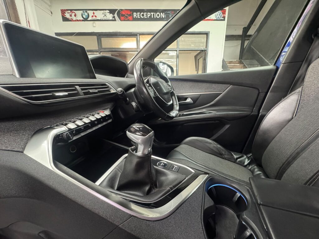 Peugeot 3008 1.2 2018