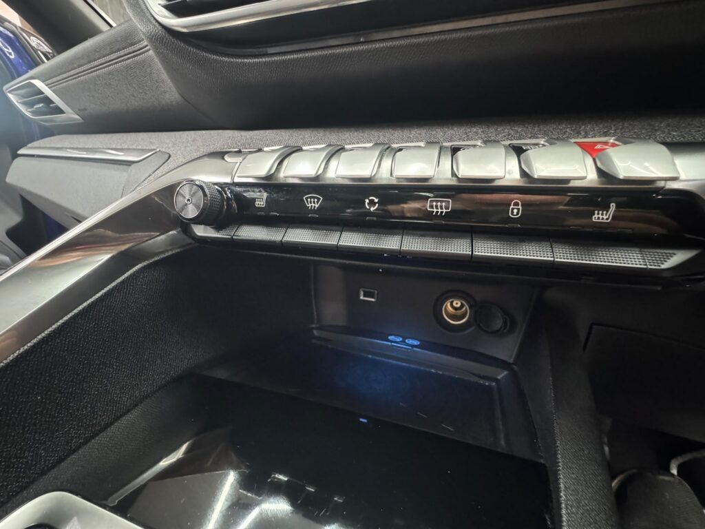 Peugeot 3008 1.2 2018