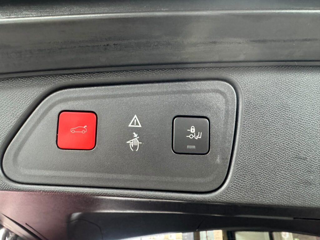 Peugeot 3008 1.2 2018